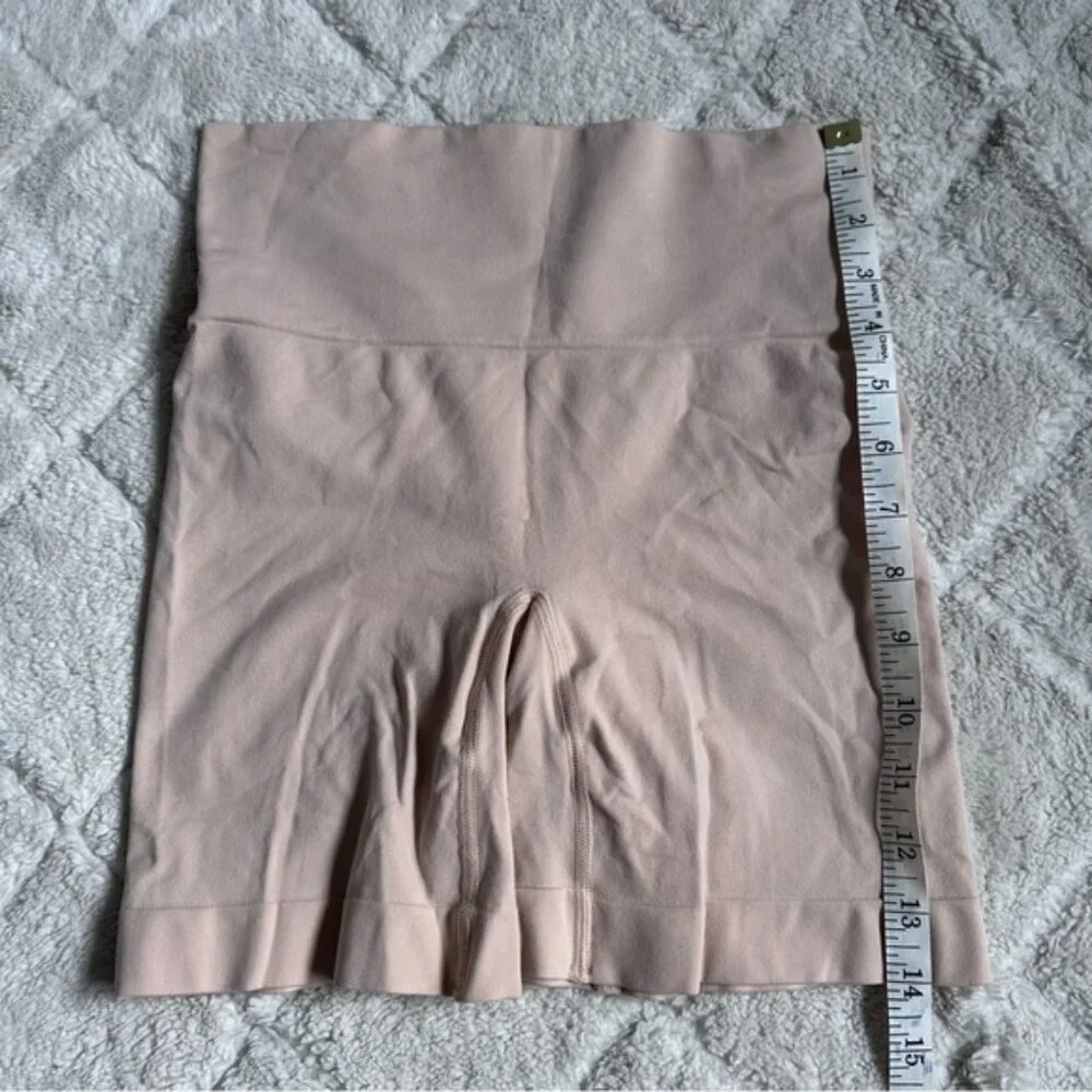 SPANX By Sara Blakely | Nude Shapewear Mid-Thigh Short- 10149R | Size Small